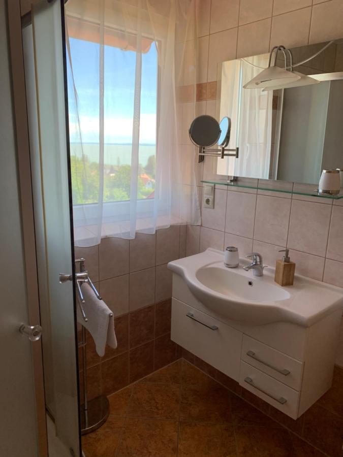 Holidaysport Haus Balatongyörök Eksteriør billede