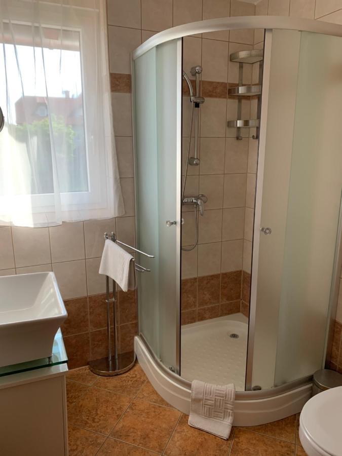 Holidaysport Haus Balatongyörök Eksteriør billede